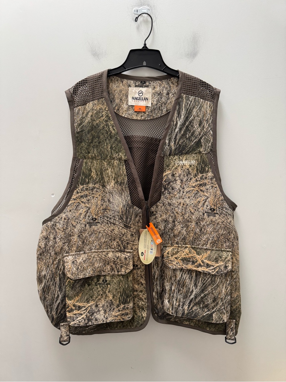 Magellan Piedmont Deluxe Mossy Oak Brush  Hunting Vest